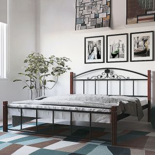 Кровать металлическая на деревянных ногах Кассандра Металл-Дизайн фабрики Металл-Дизайн